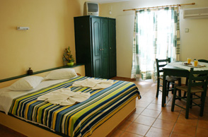 jason apartments naxos